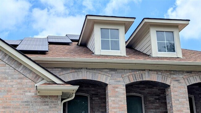 Photo - 114 Ambrose Dr
