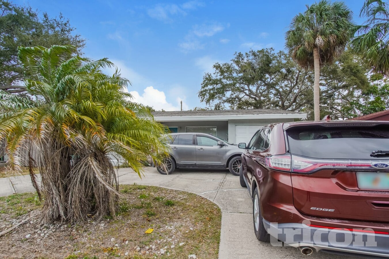 Photo - 2413 Park St N