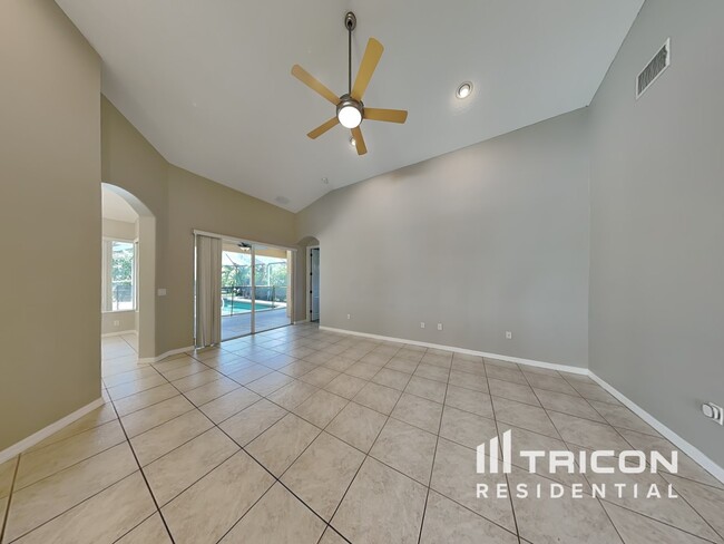 Photo - 6492 Rookery Cir