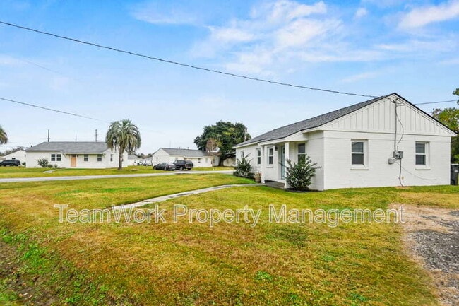 Photo - 3043 Terry Dr