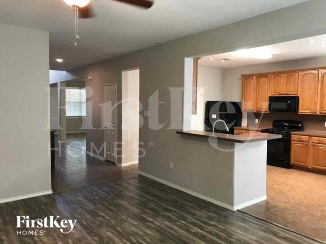 Photo - 1017 Nighthawk Rd