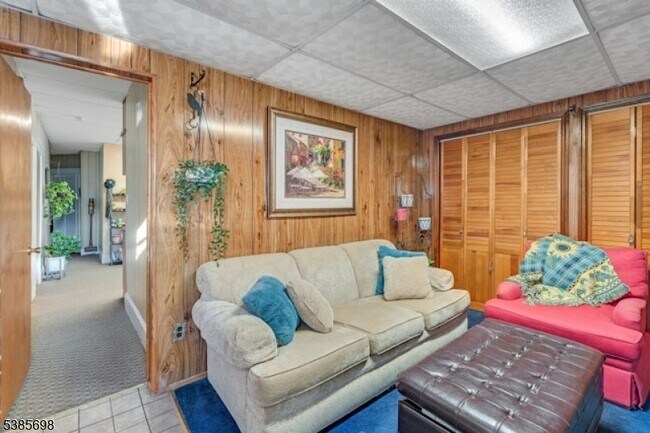 Photo - 512 McBride Ave