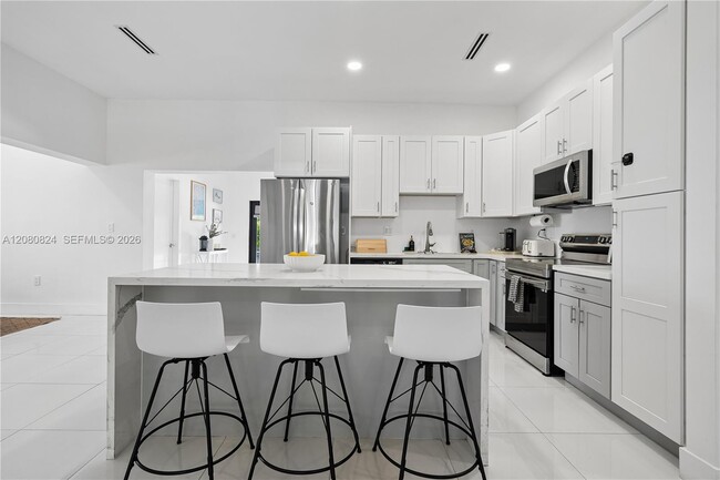 4280 SW 13th Terrace