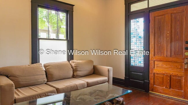 Photo - 2406 Bailey Ave