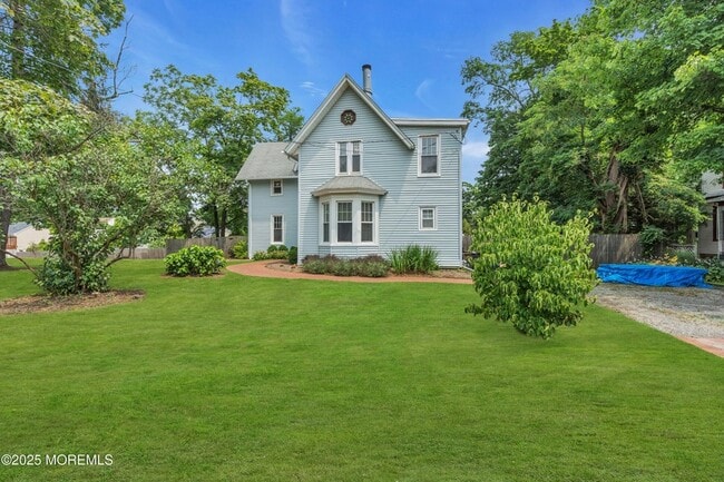 Photo - 18 Middletown Ave