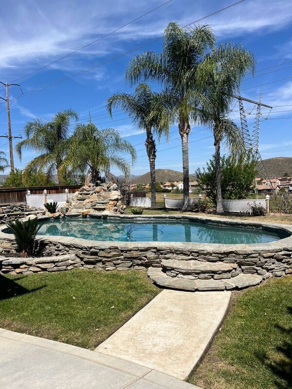 Photo - 146 Goldenrod Ave