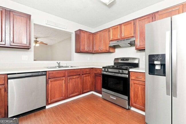 3606 Main Station Dr SW