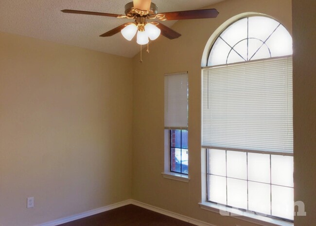 Photo - 1527 Charleston Cove