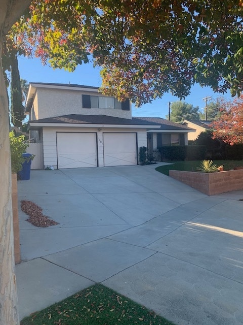 Street/Cul-de-sac View of Property - 11004 Tinker Ave