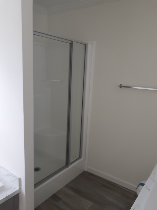 Photo - 1622 Jarrard Way