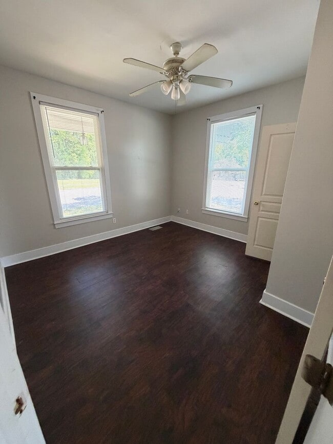 Photo - 2 Bedroom Close to Everything! Unit 524-A