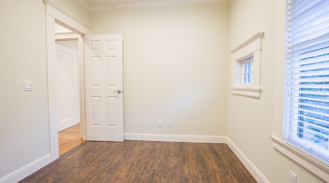 Photo - 1449 Page St