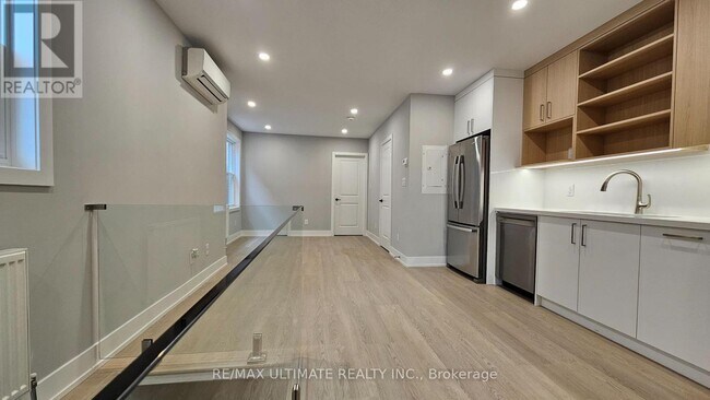 Photo - 351 Blackthorn Ave Unit Main Floor