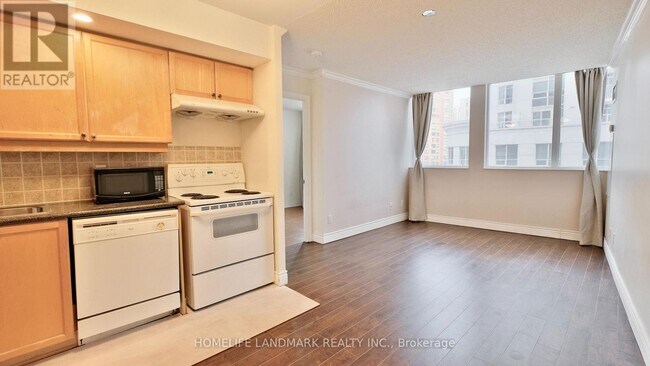 Photo - 5 Northtown Way Unit 308