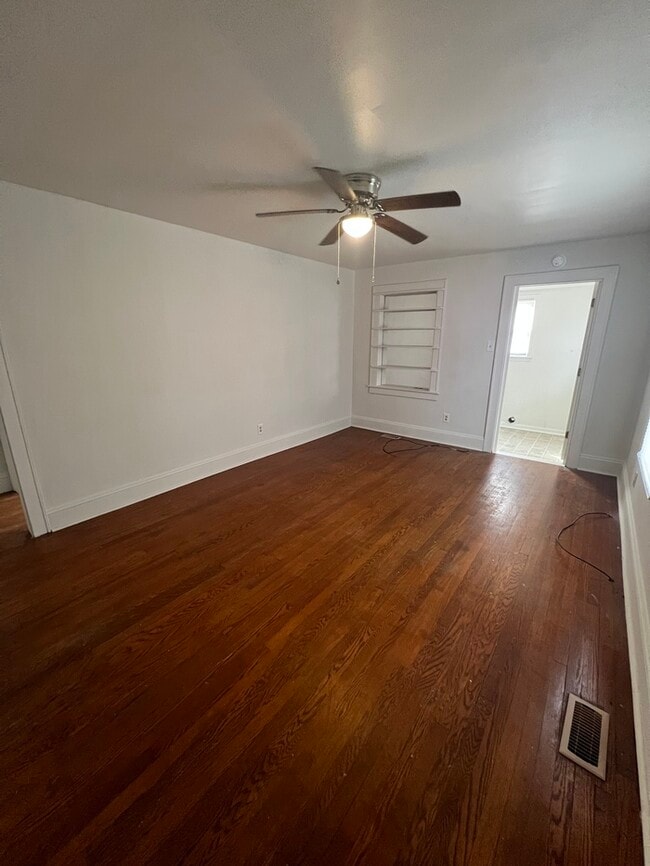Photo - 1330 Carolina St