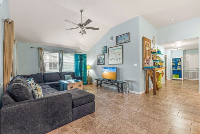 Building Photo - 618 Island Retreat Ct Unit ID1246935P Rental