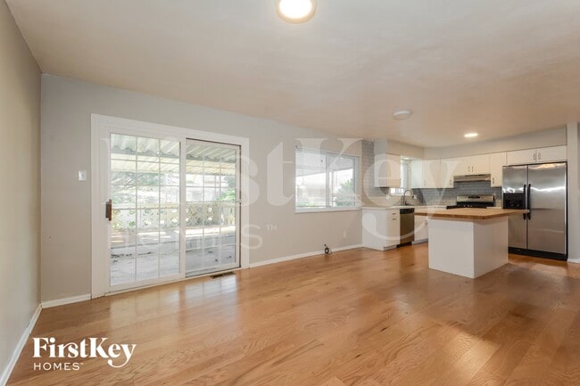 Photo - 4619 Villa Knoll Dr