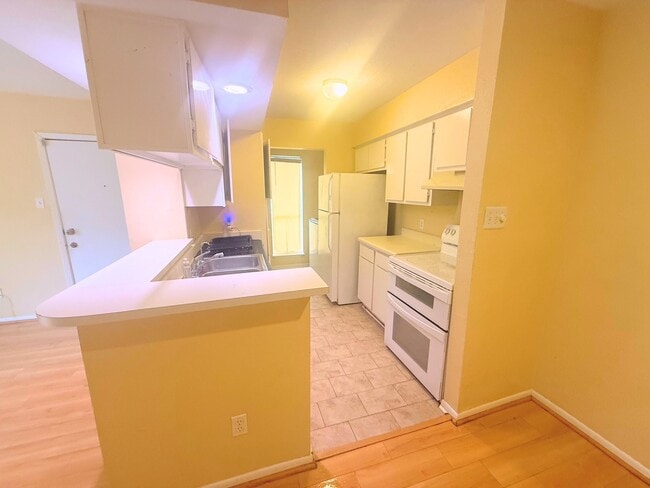 Building Photo - 1900 Bay Area Blvd Unit N237 Rental