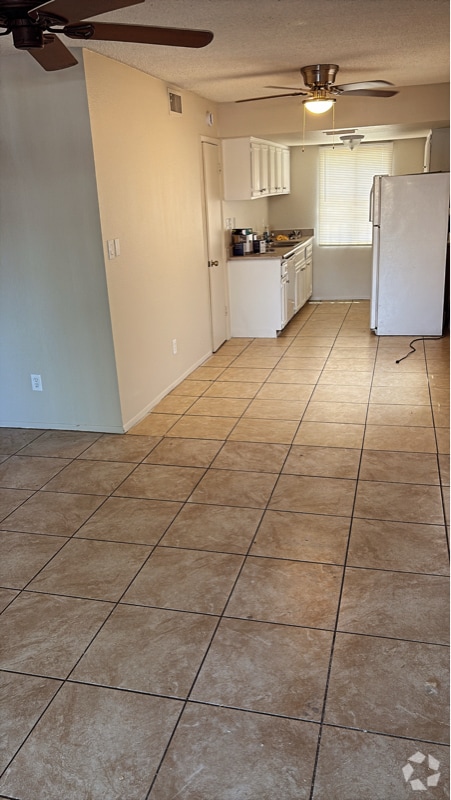 Building Photo - 5419 W Sheena Dr Rental