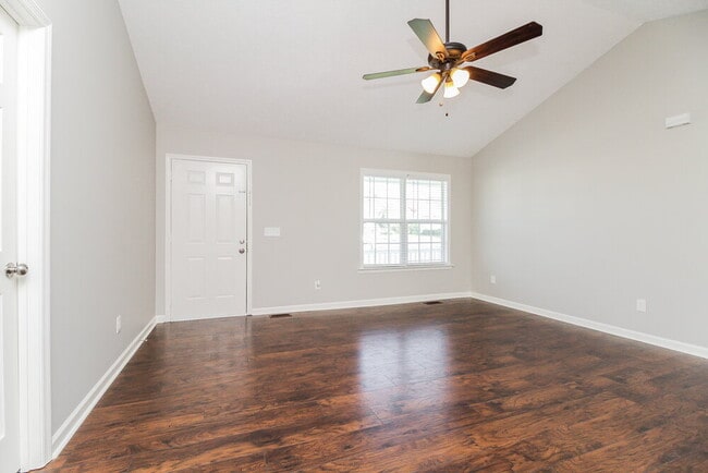 Photo - 2055 Gardendale Dr