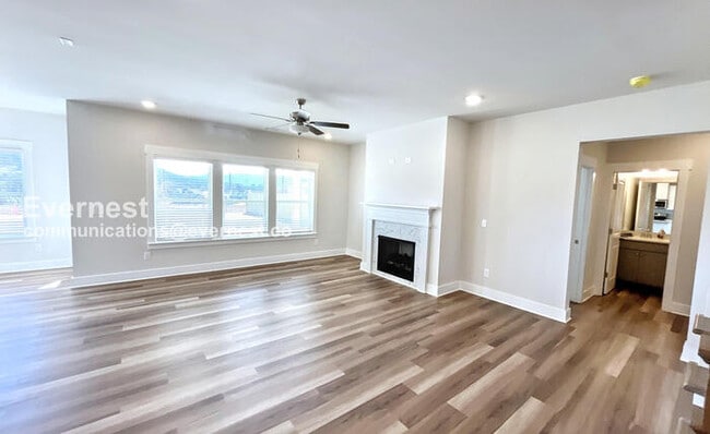 Photo - 1435 Firelight Wy