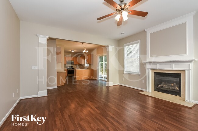 Photo - 966 Mill Creek Ave