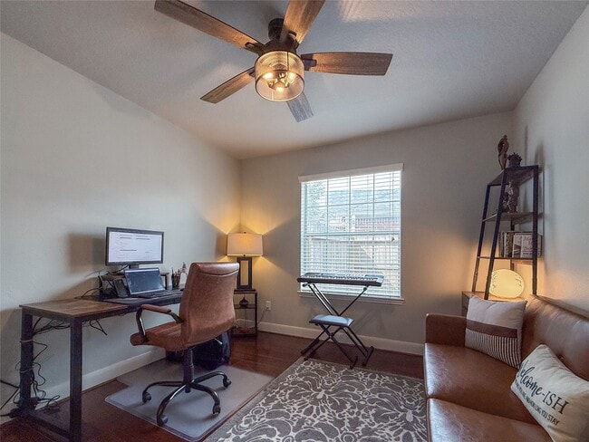 Photo - 2516 Spring Landing Dr