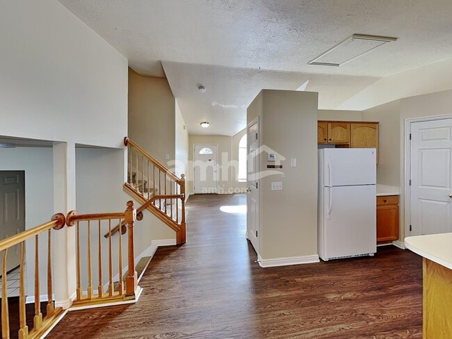 Photo - 1920 Sergeant Dr