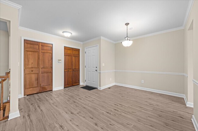 Photo - 355 S Collins St Unit 355