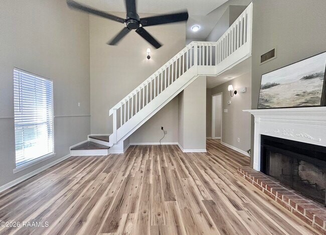 Photo - 109 Cheshire Cir