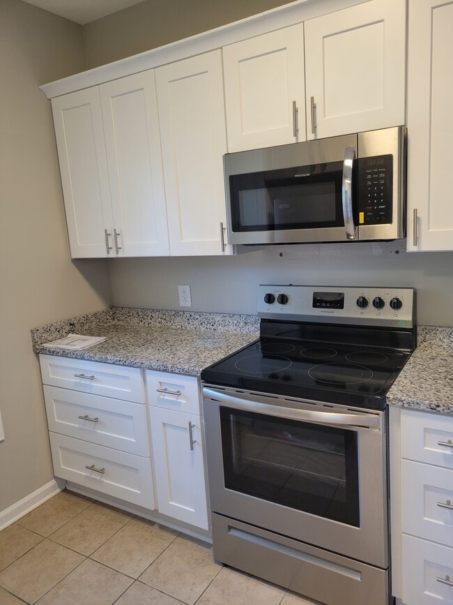 Photo - Abingdon Square Townhomes and Apartments