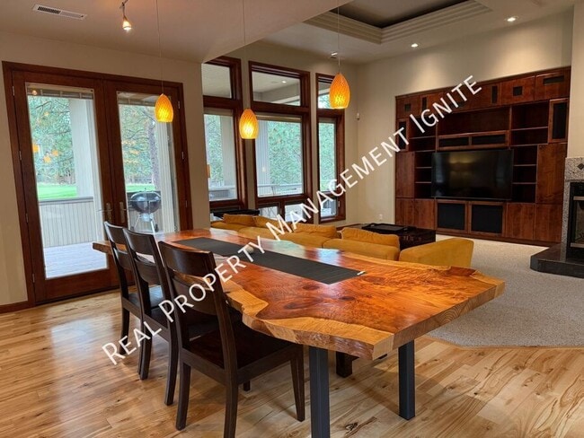 Photo - 3337 NW McCready Dr