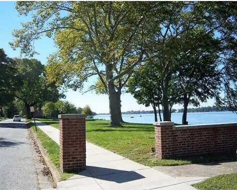 Building Photo - 509 Orchard Ave