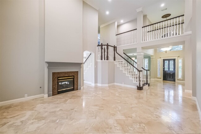 Photo - 3314 Winding Lake Way