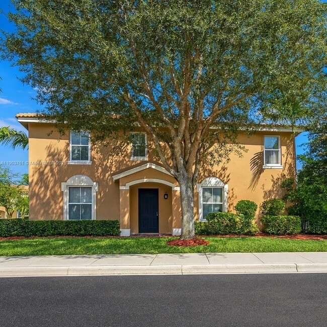 Photo - 2417 SE 14th St