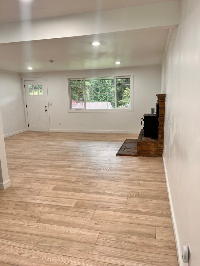 Photo - 13647 197th Ave SE