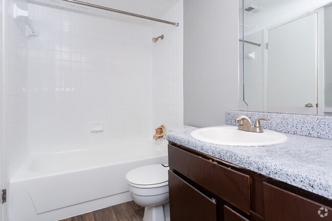 Photo - Crossings at Irving Apartments