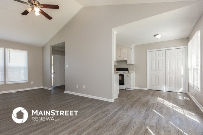 Photo - 1410 Mandolin Pl