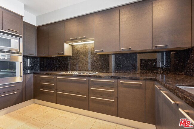 900 W Olympic Blvd Unit 38F