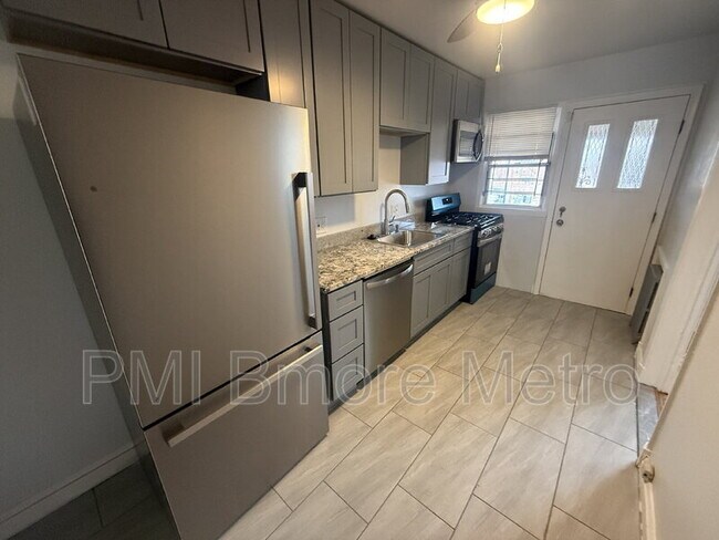 Photo - 917 Kevin Rd