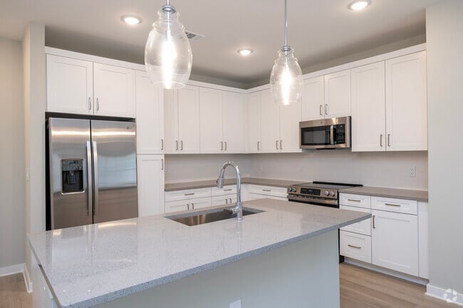 2HAB-E - 2HAB, 2BA - 1,335 ft² - Cocina