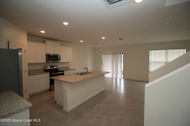 Photo - 218 Bubbling Ln