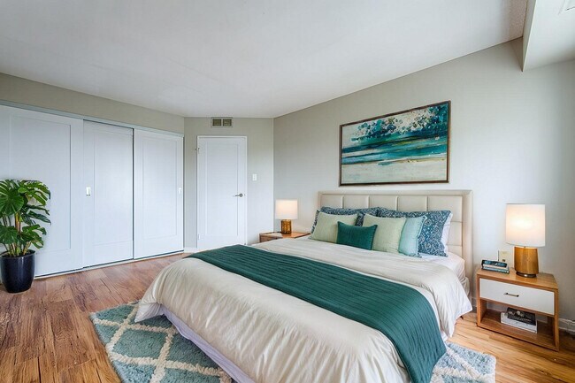 Photo - Roseland Place