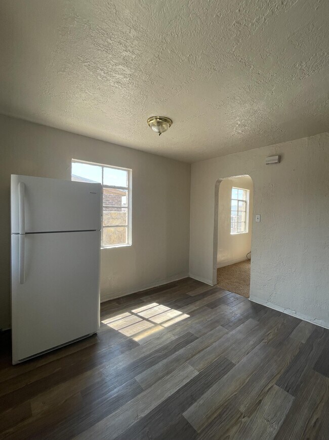 Photo - 8167 Josephine Cir