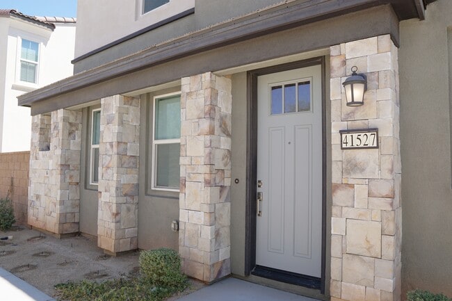 Photo - 41527 Stanford Rd