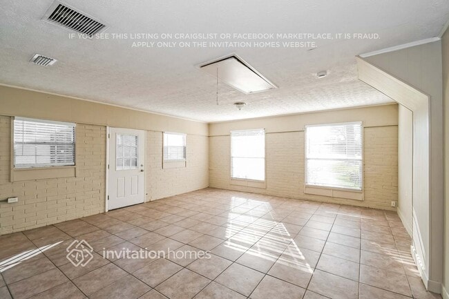 Photo - 117 Ridgefield Ct