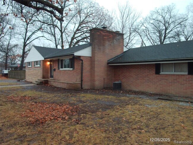 Photo - 4656 Toepfer Rd