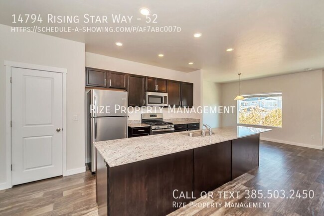 Make the move, elevate your lifestyle - Make the move, elevate your lifestyle Townhome