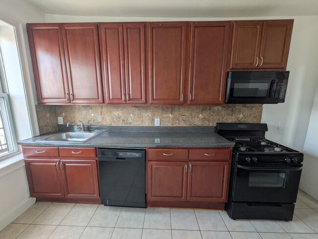 Photo - 1204 Kennedy Blvd