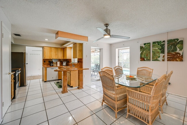 Photo - 4261 Pearl Harbor Dr Unit ID1307430P